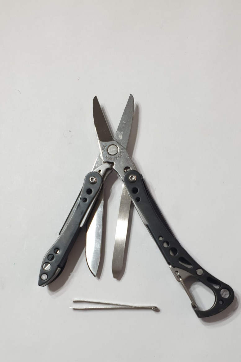 🔥🔥 Leatherman Style CS RARE Full Black Body Retired Collectable Keychain