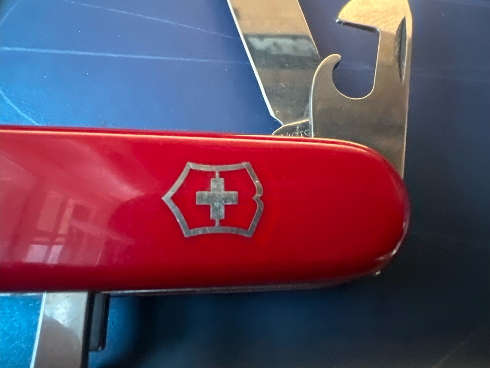 Victorinox “Officer Suisse” Officer Swiss Army Pair Lot Wow 🔥classic Sd