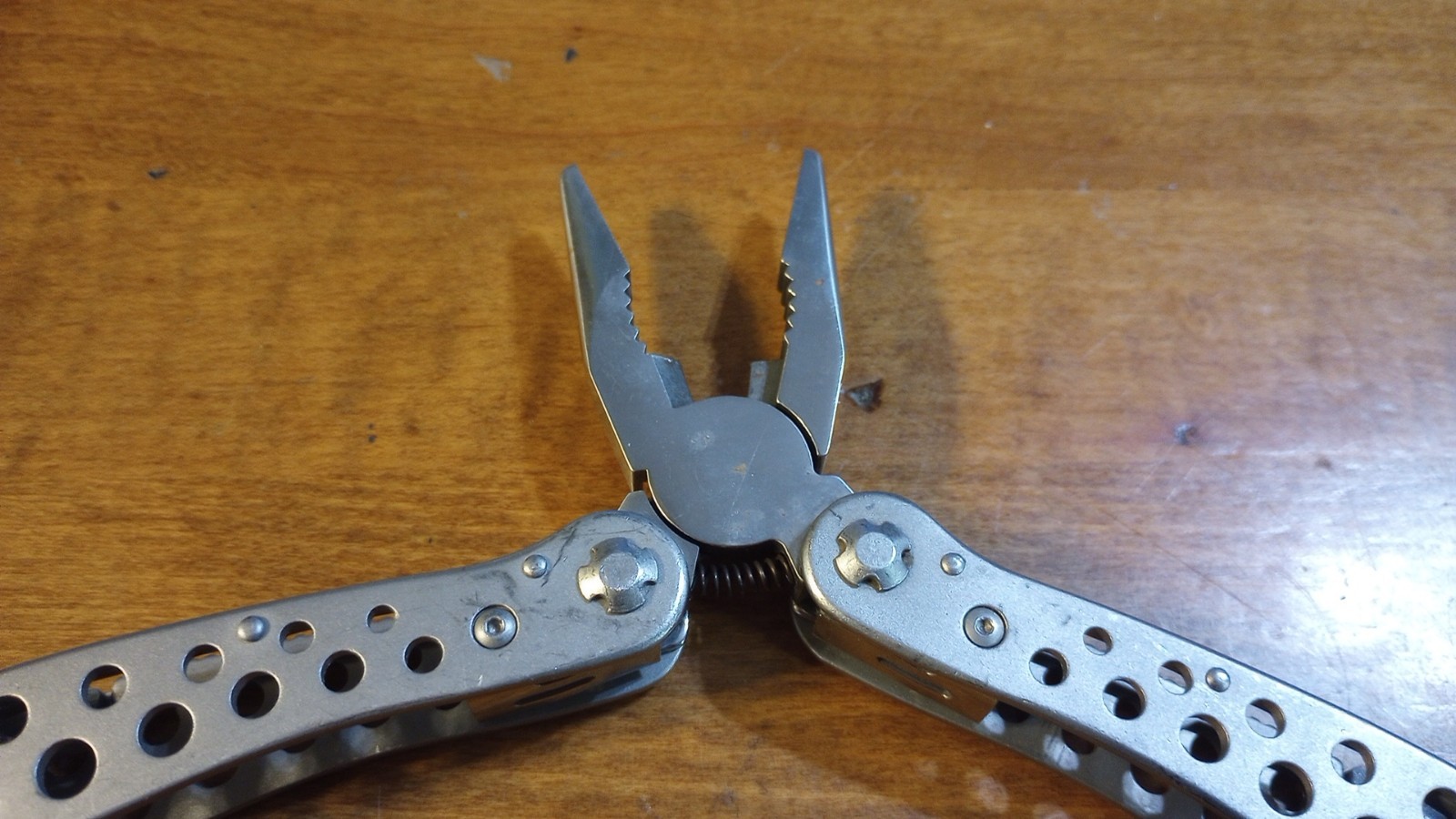 Winchester RARE Stainless Steel Multi-Tool Pocket Knife 9 N 1