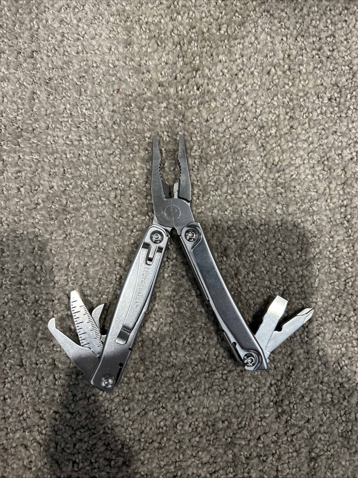Leatherman 832127 Rev Stainless Steel Multi-tool With Pocket Clip