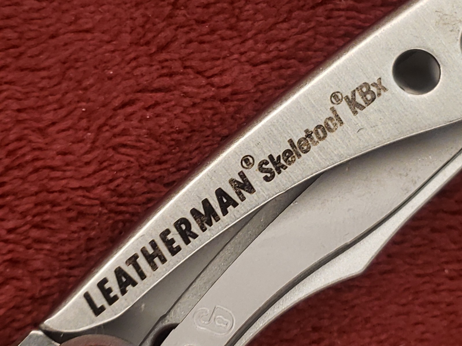 🔴 Leatherman Skeletool KBX Pocket Knife w/ Bottle Opener