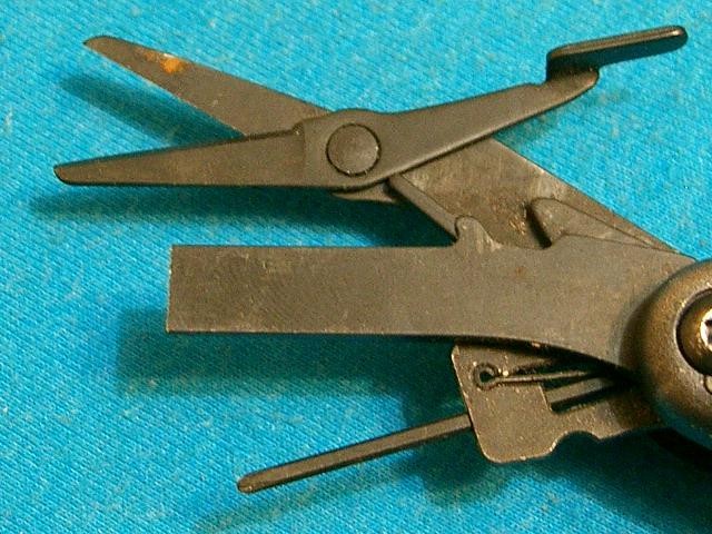 LEATHERMAN KNIFE BLACK WAVE+ MULTI PLIERS SURVIVAL TOOLS KNIVES UTILITY BUSHCRAF