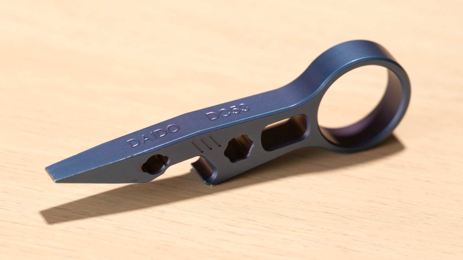 JE Made Shark III EDC Prybar Bottle Opener Hex Wrench One Piece Multi Tool