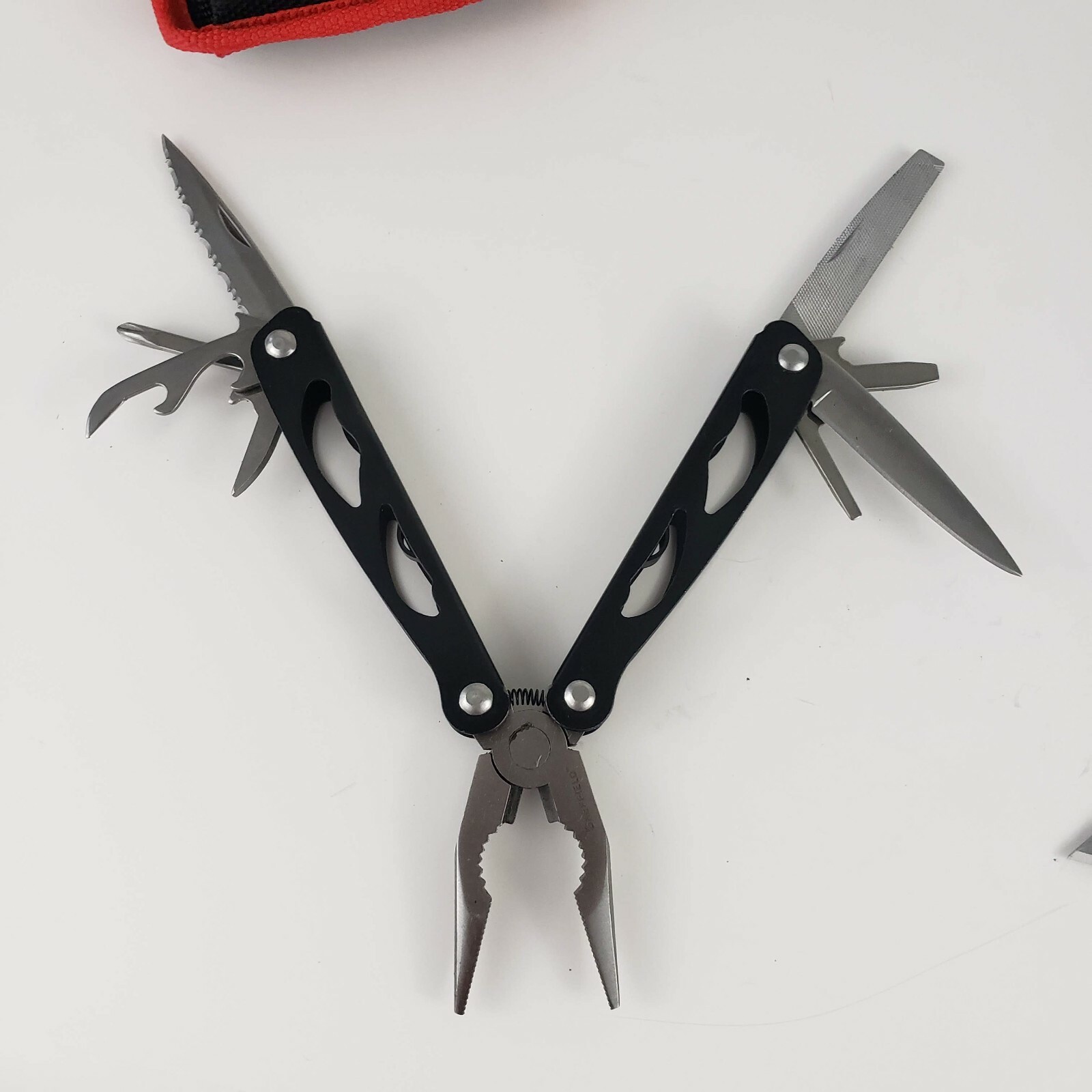 Sheffield Multitool And Box Cutter Knife Set Of 2 In Carrying Case