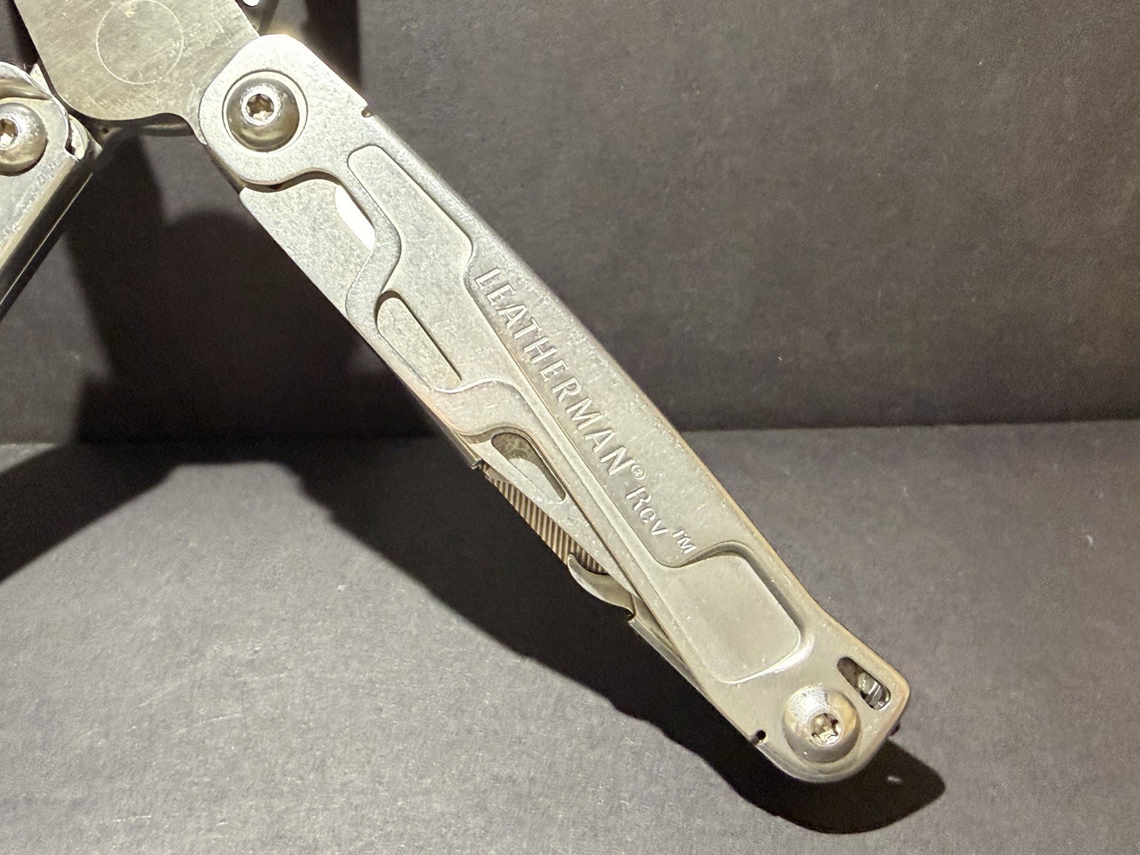 Leatherman Rev Multi-Tool