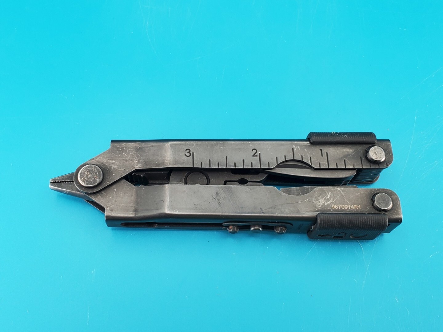 Gerber MP600 Black Oxide Multi-Tool Needle Nose Pliers!