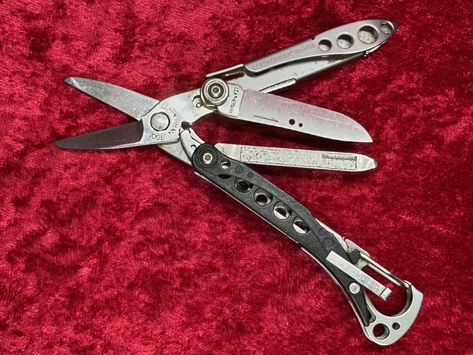 Leatherman Style CS Black Multi-Tool Carabiner/Bottle Opener Random Pick (367)