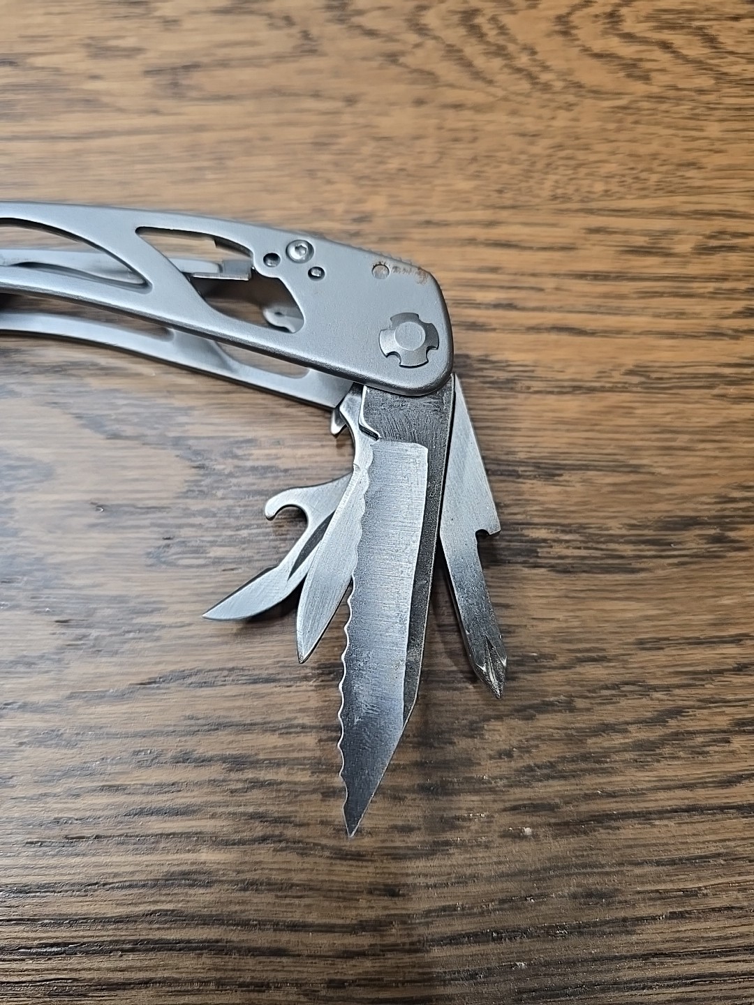 Winchester Multi Tool Mens Pocket Knife Fishing Hunting Shooting Pliers