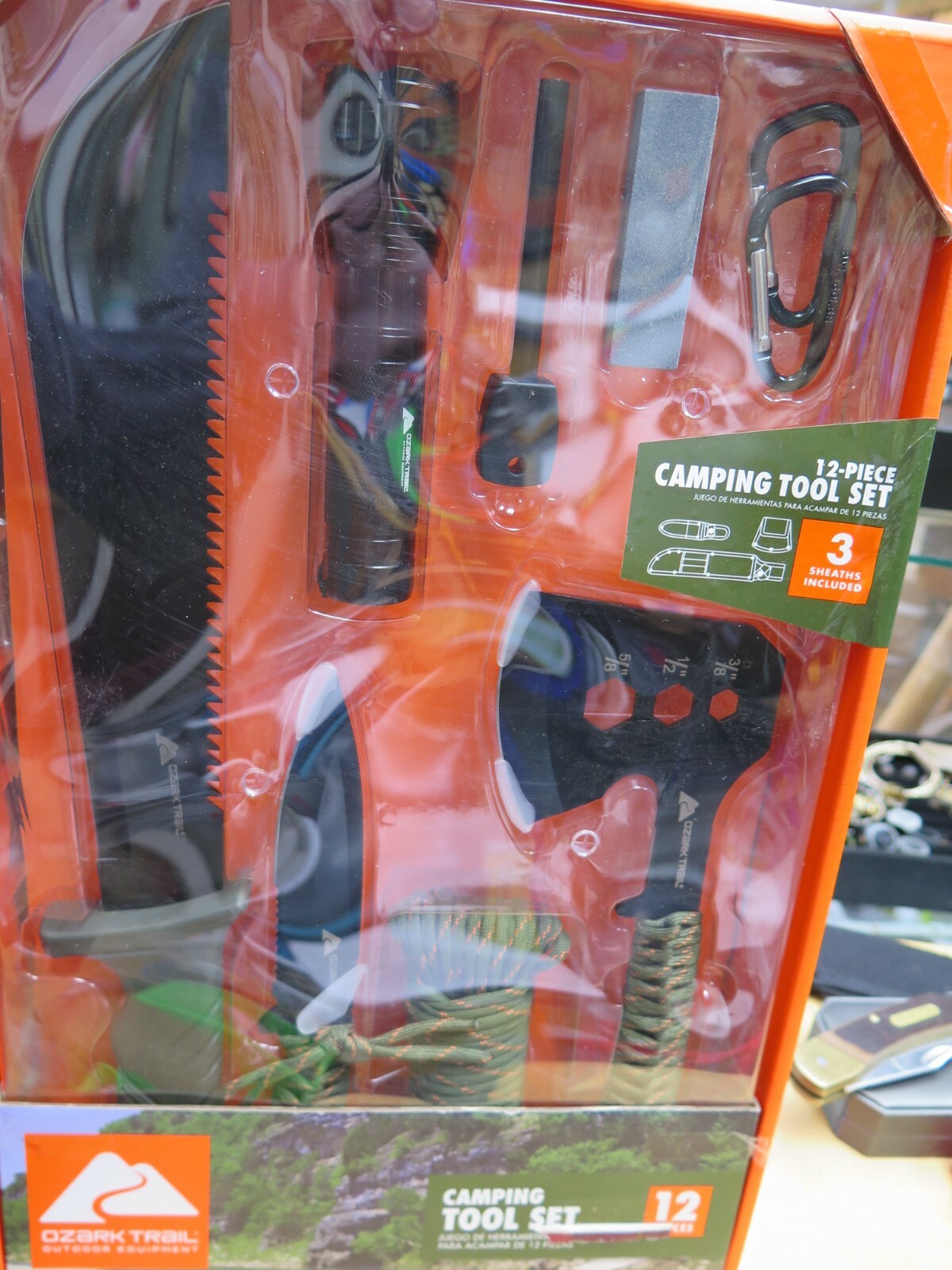 ✅ OZARK TRAIL 12 – PIECE CAMPING TOOL SET – GREEN – NEW HUNTING SURVIVAL