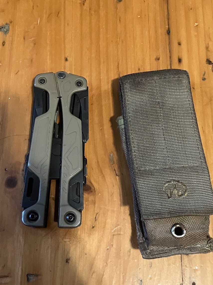 RARE OHT multitool military tan Leatherman Coyote