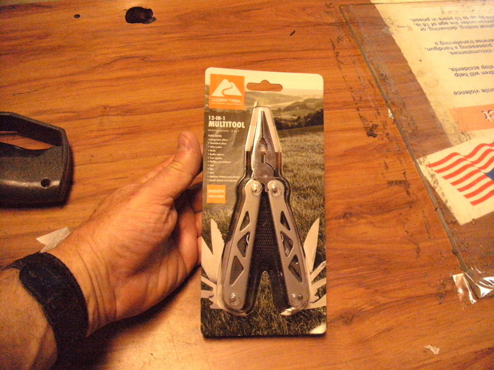 Ozark Trail 12-IN-1 Multitool, new in package, see pictures