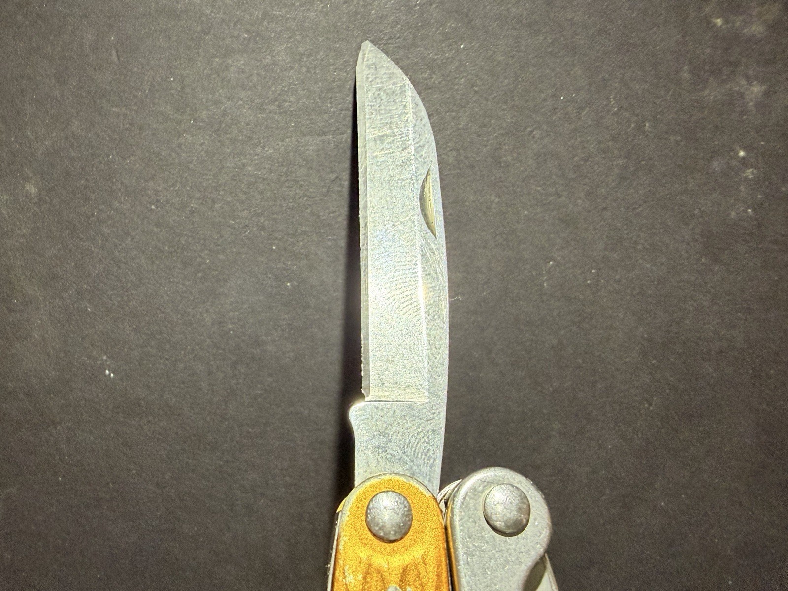 Leatherman Juice C2 Sunrise Yellow Multi-Tool
