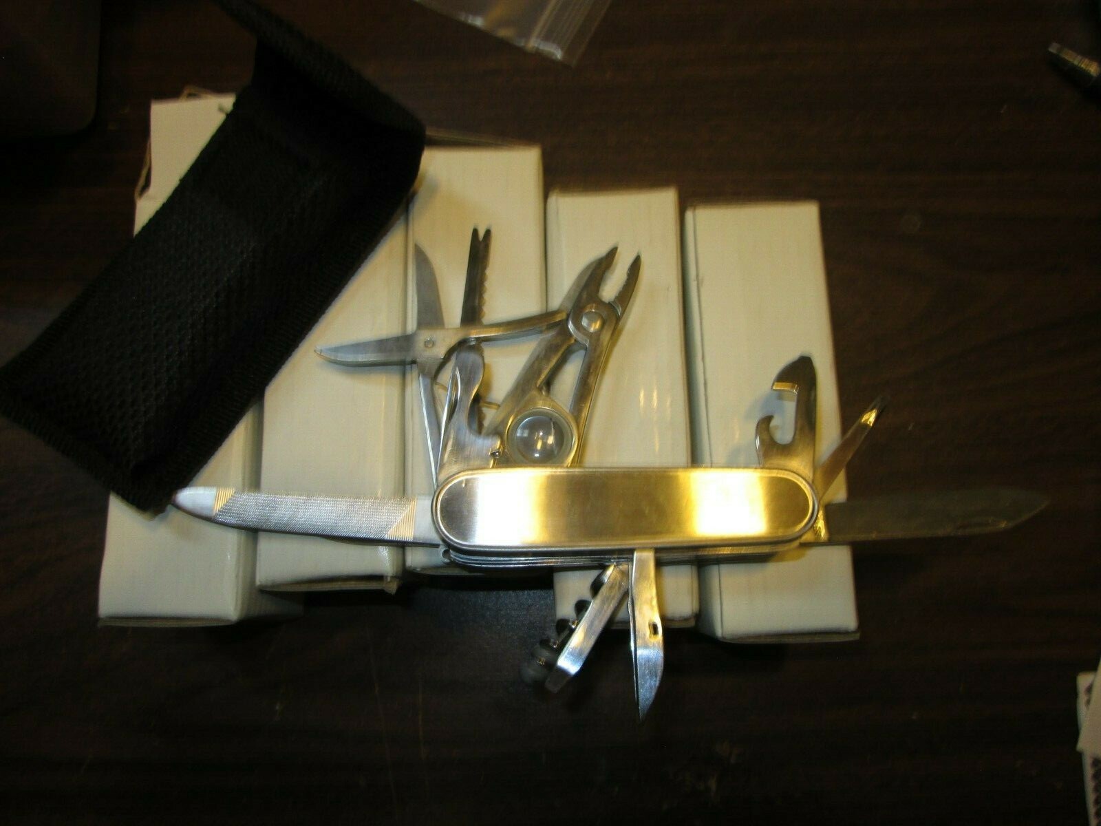 MULTIFUNCTION KNIFE – 14 FUNCTIONS – STAINLESS STEEL