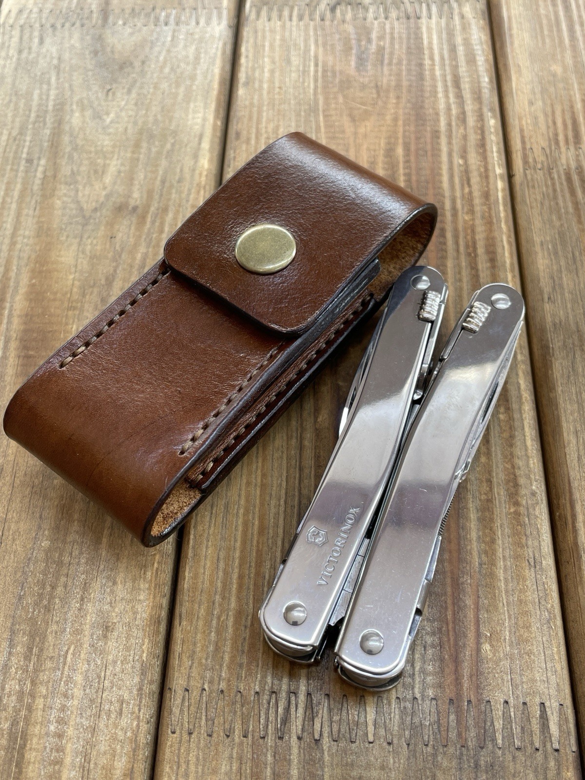 Leather Sheath for Victorinox SWISSTOOL SPIRIT With Belt clip