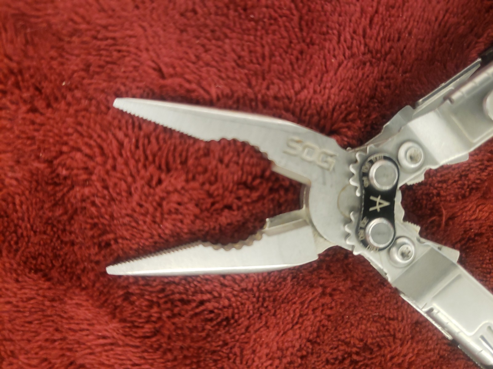 SOG PowerPint Multi-Tool Pocket Knife Folding Pliers