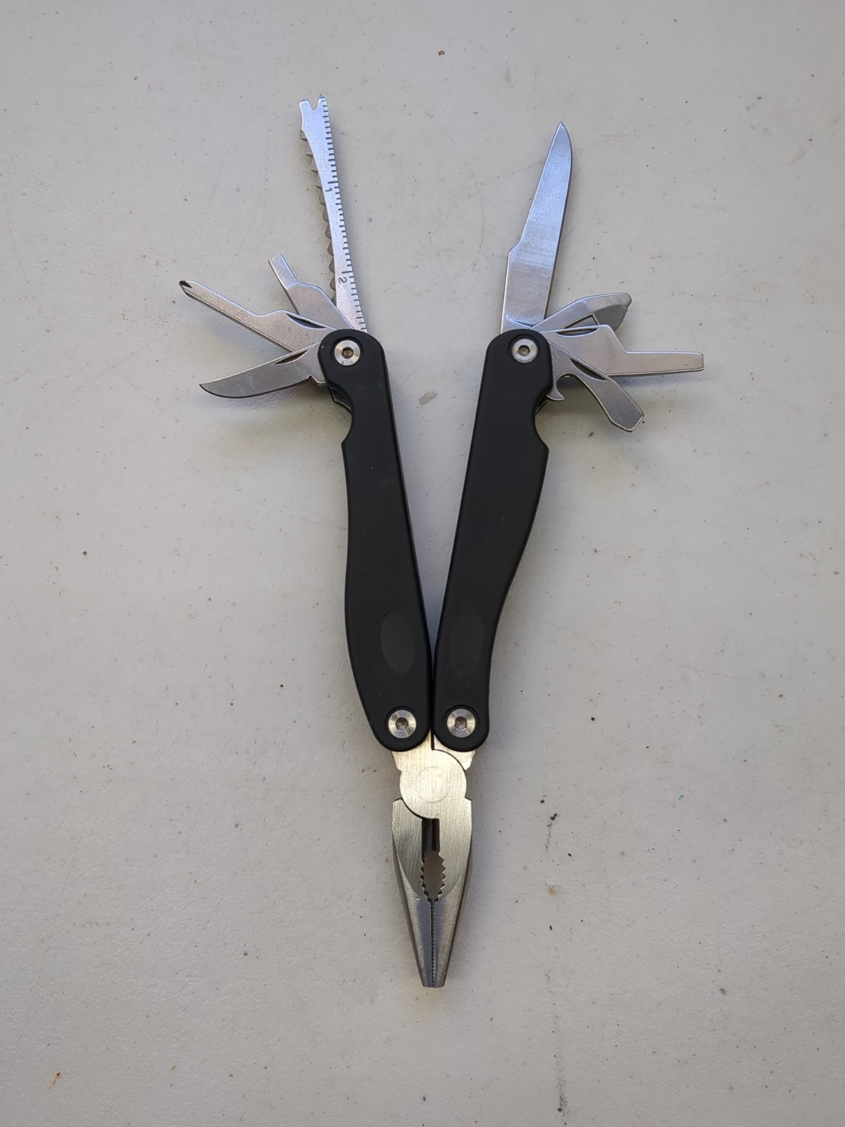 Remington foldable survival multi-tool knife Stainless Fold To 4” Black