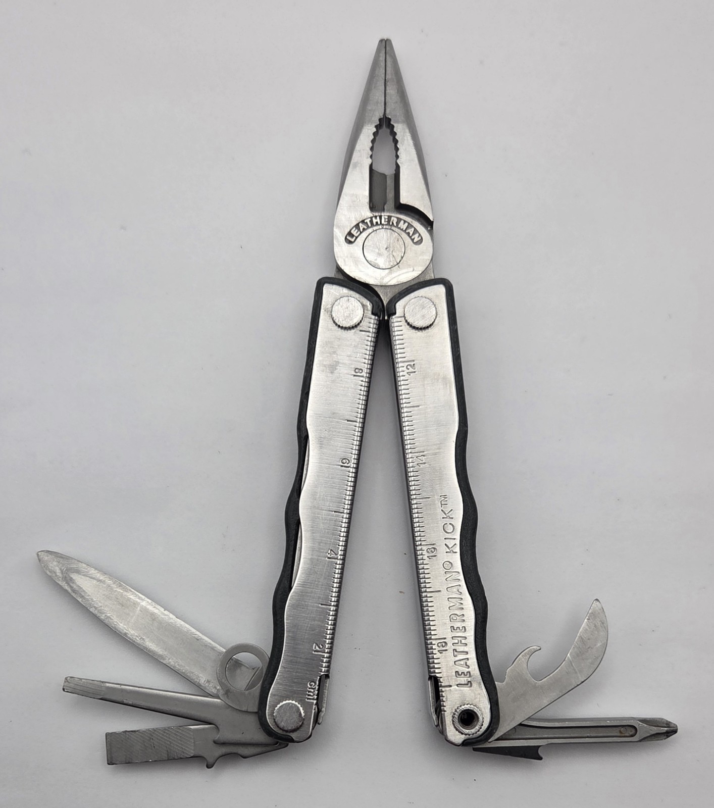 Retired Leatherman Kick Stainless Steel Multi Tool – Silver
