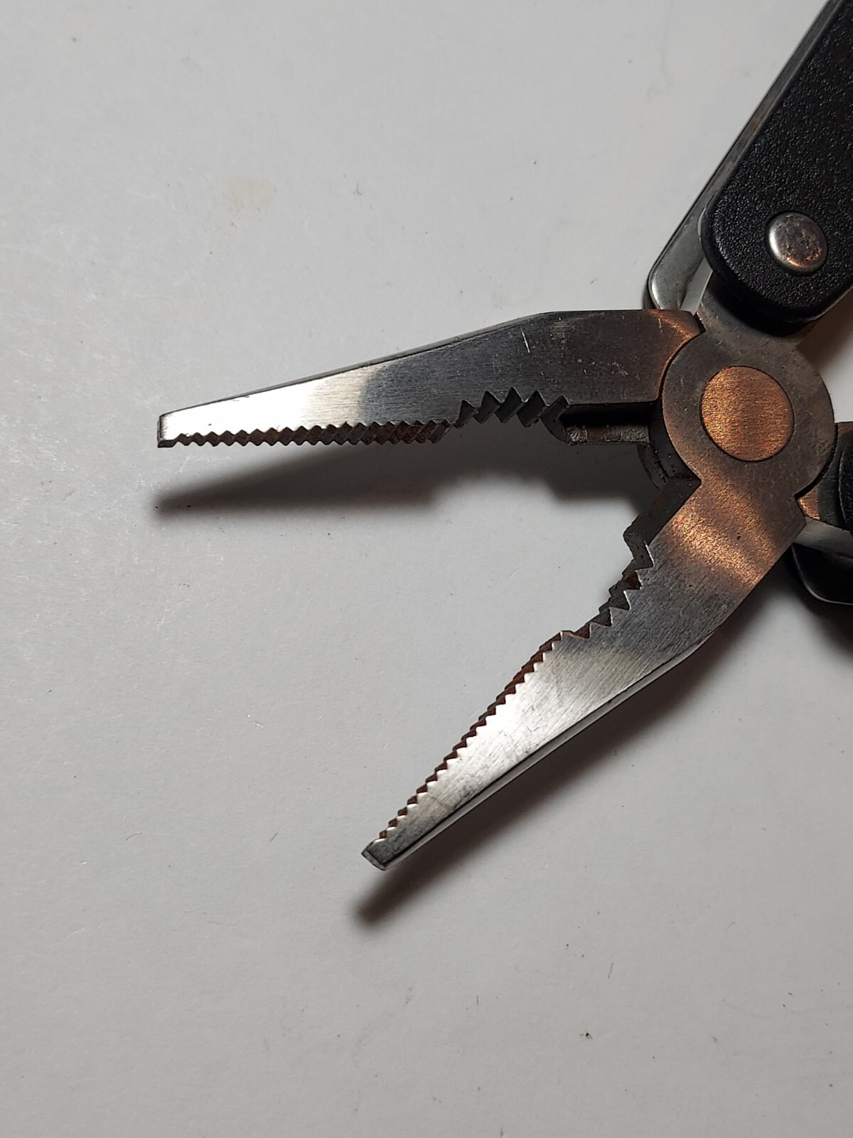 Barlow Multi Tool advertising Kleen Pig with sheath