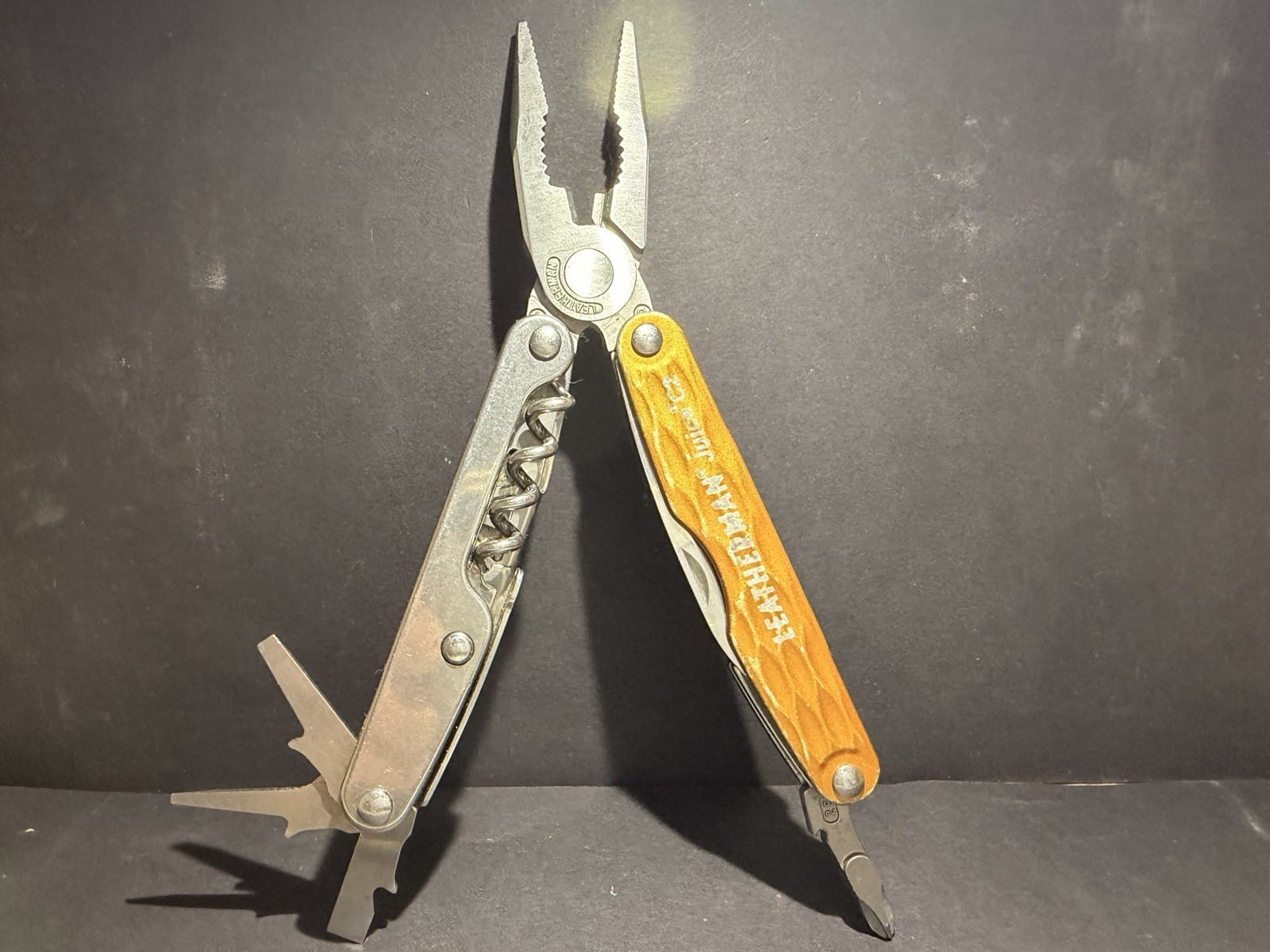 Leatherman Juice C2 Sunrise Yellow Multi-Tool