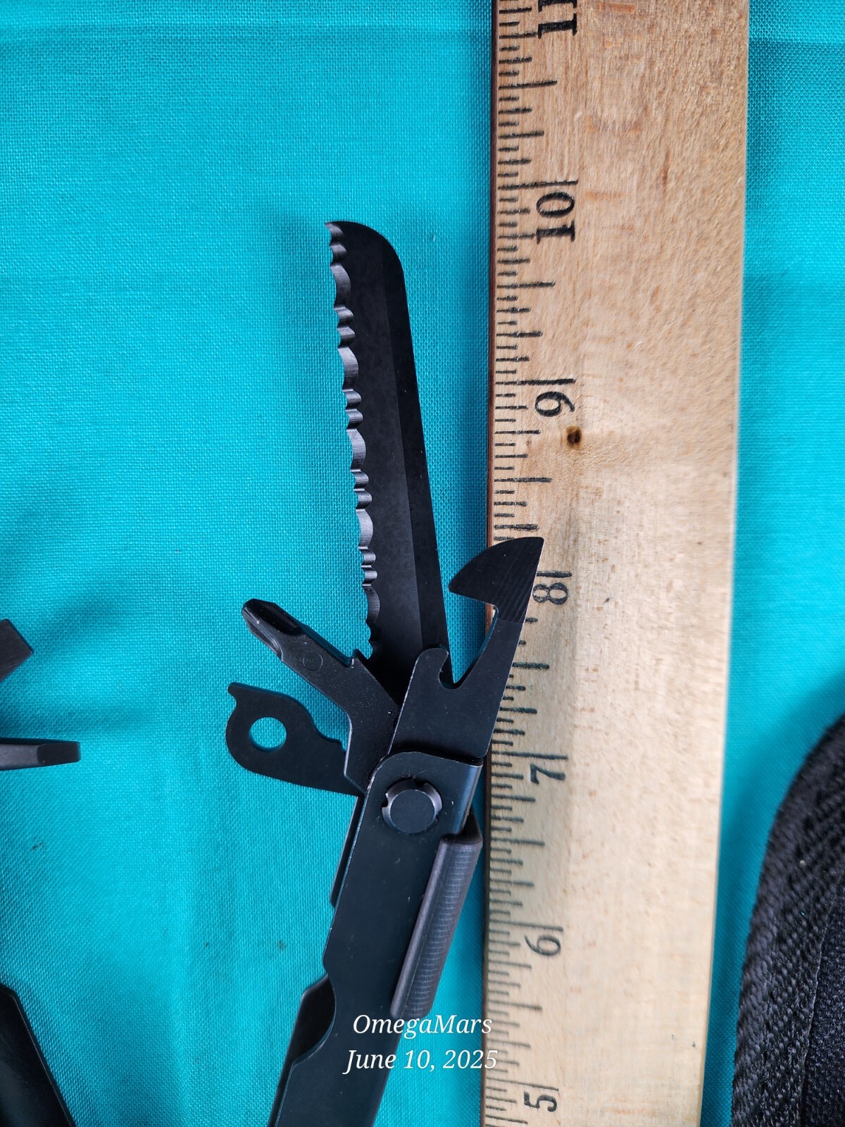 Gerber Multi-tool Mp 600 MP600 MP400 stainless & black A+ conditions DIME