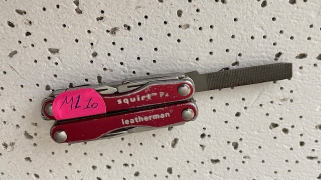 Leatherman Squirt P4 Red Aluminum Multi tool Knife File Bottle Opener- – – – –