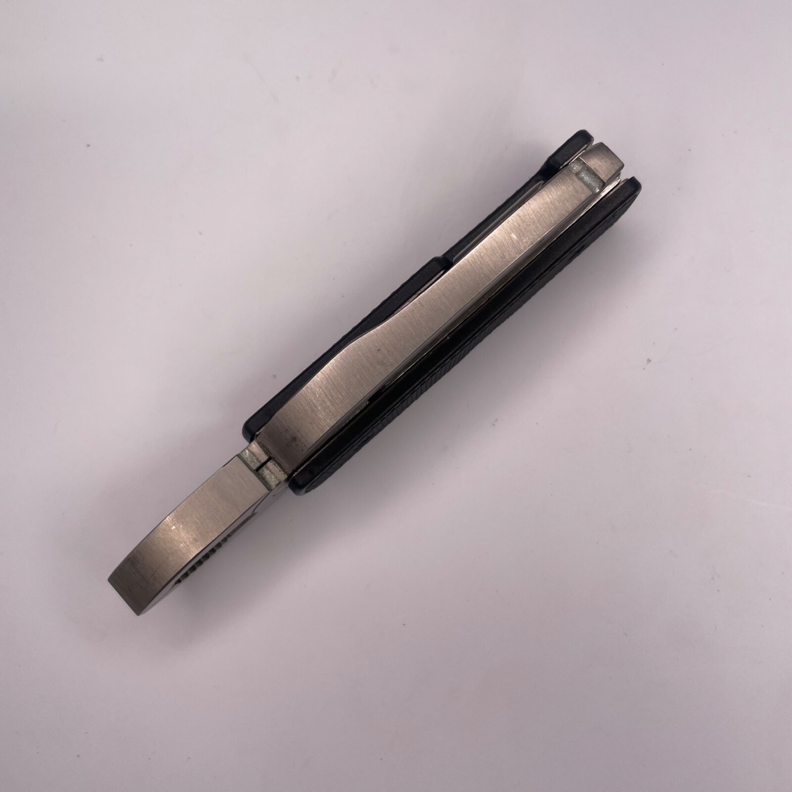 Brookstone Multi Tool 9 Functions 6” Long 10.5 Ounces
