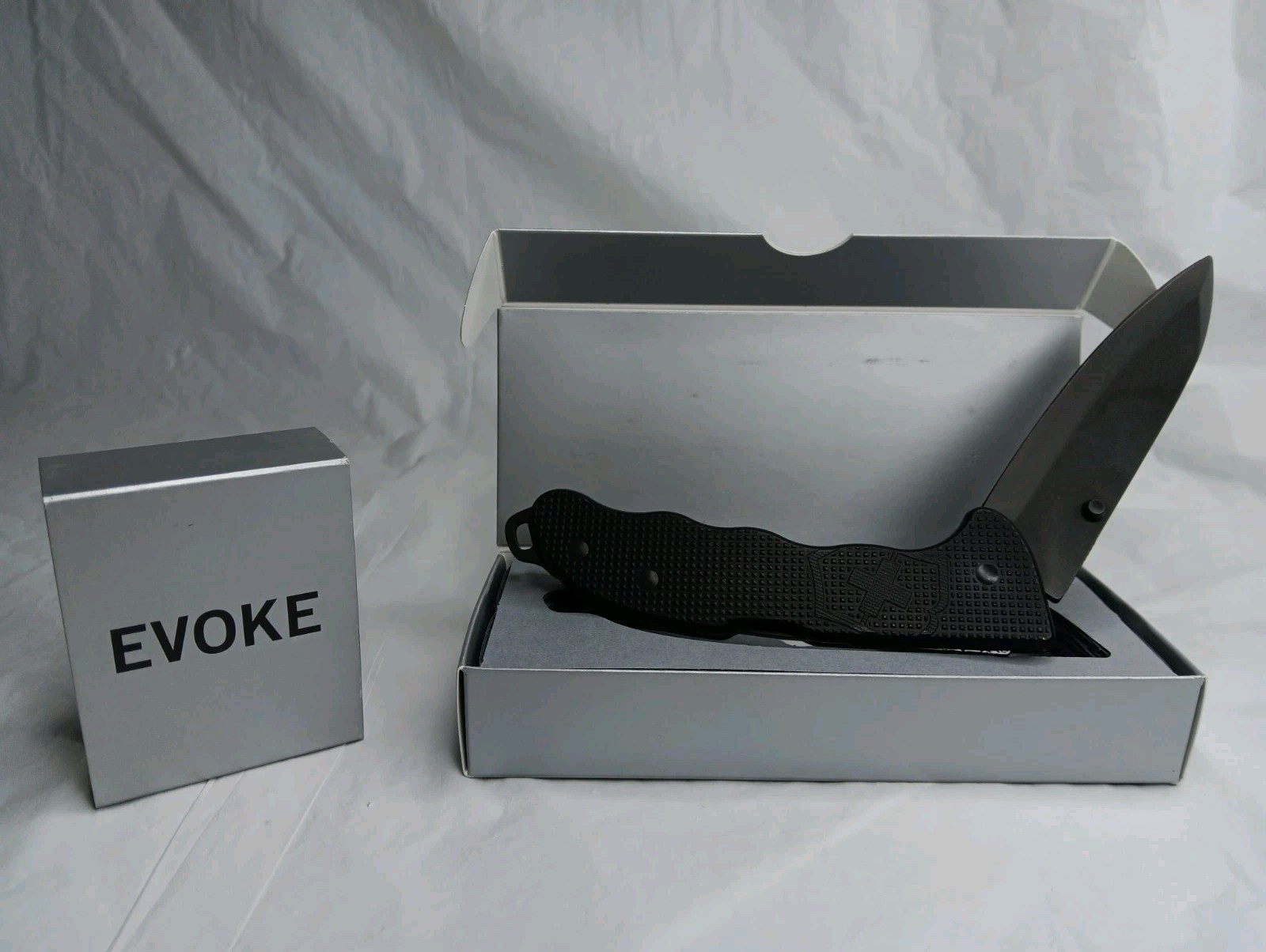 Swiss Army Black Knife Evoke Hunter Pro With Clip Victorinox 0.9415.DS23, NIB