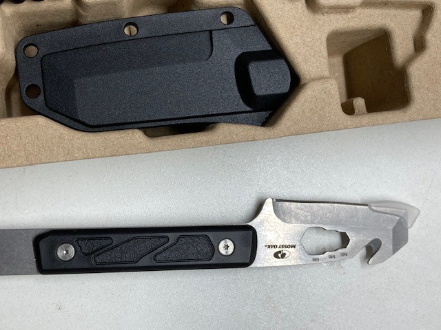 Mossy Oak 18-in-1 Stainless Steel Multi-Tool & Folding Knives Set T2412Q8-03