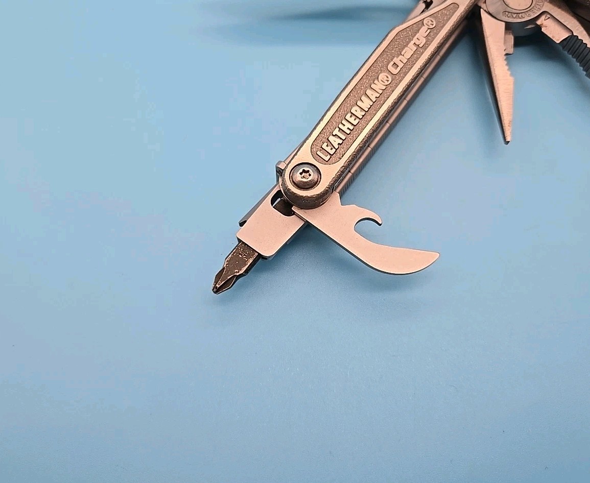 Leatherman Charge Ti Multi-Tool w/ Sheath – Dated 0205 – 154CM Blade – Retired