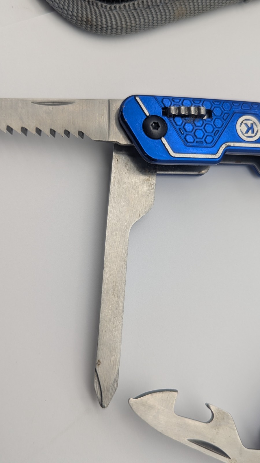 KOBALT MULTI TOOL PUDDY SCRAPPER KNIFE PAINTERS MECHANIC DISCONTINUED PRE-OWNED