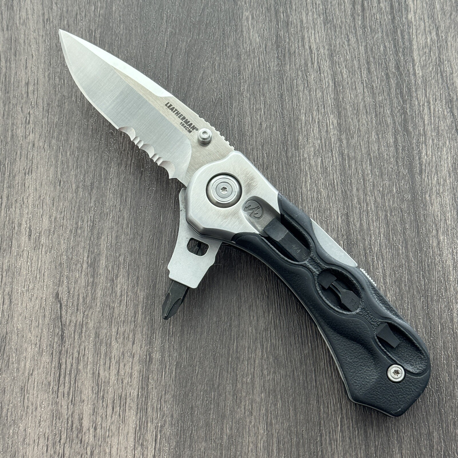Leatherman K503X Multitool (Similar to K500X K502X K-Series). Combo 154CM Blade