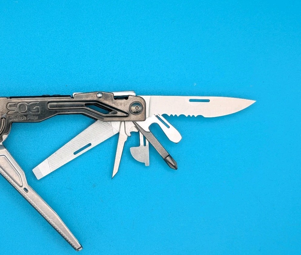 SOG SwitchPlier Plier Knife Multi Tool!