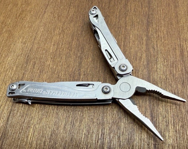 Leatherman Sidekick Stainless Steel Multi Tool – Very Good Condition