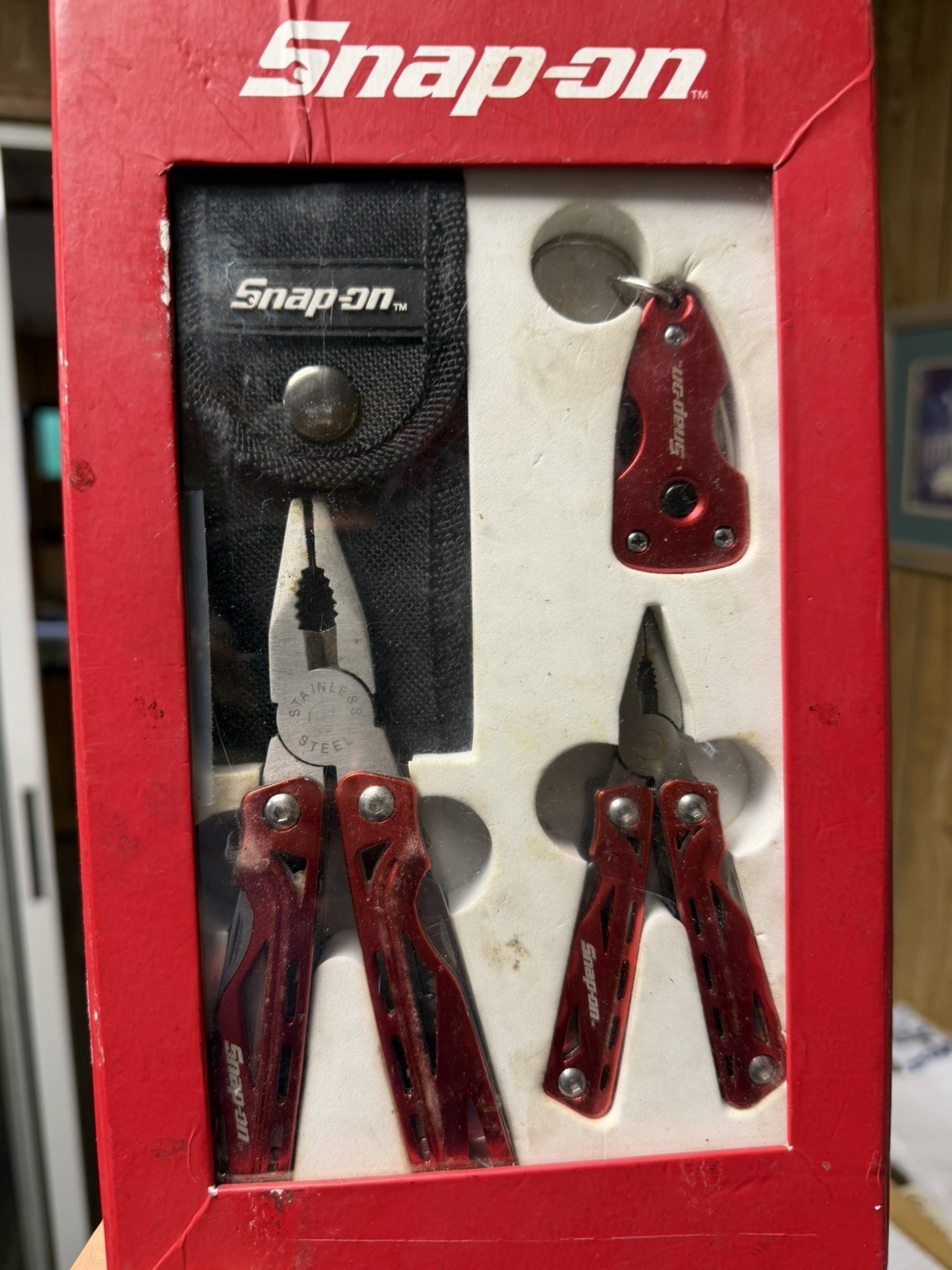 SNAP-ON Red 4pc Multi Tool Gift Set!
