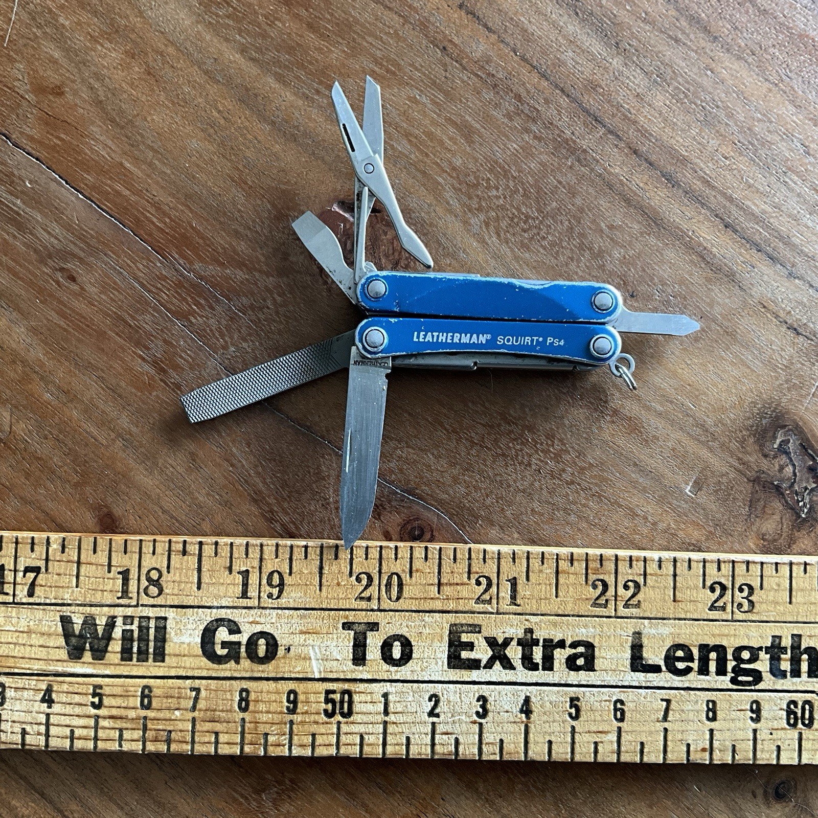 Leatherman Squirt PS4 Blue Multi-Tool EDC Rare Made in the USA Good Condition