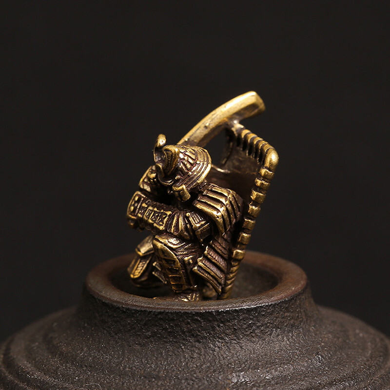 1PC DIY Tools EDC Armored Samurai Pendant Brass Knife Beads Lanyard Key Pendants