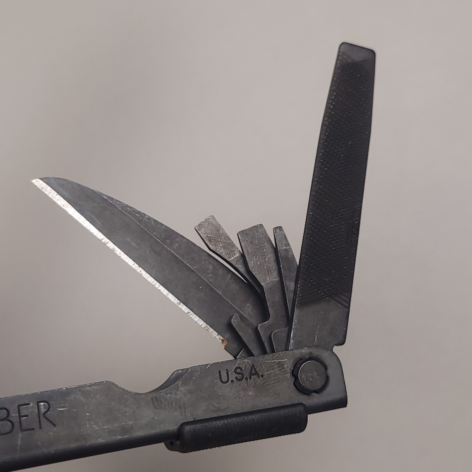 Gerber MP600 Multi-Tool Multi-Pliers Black Oxide Finish USA Made