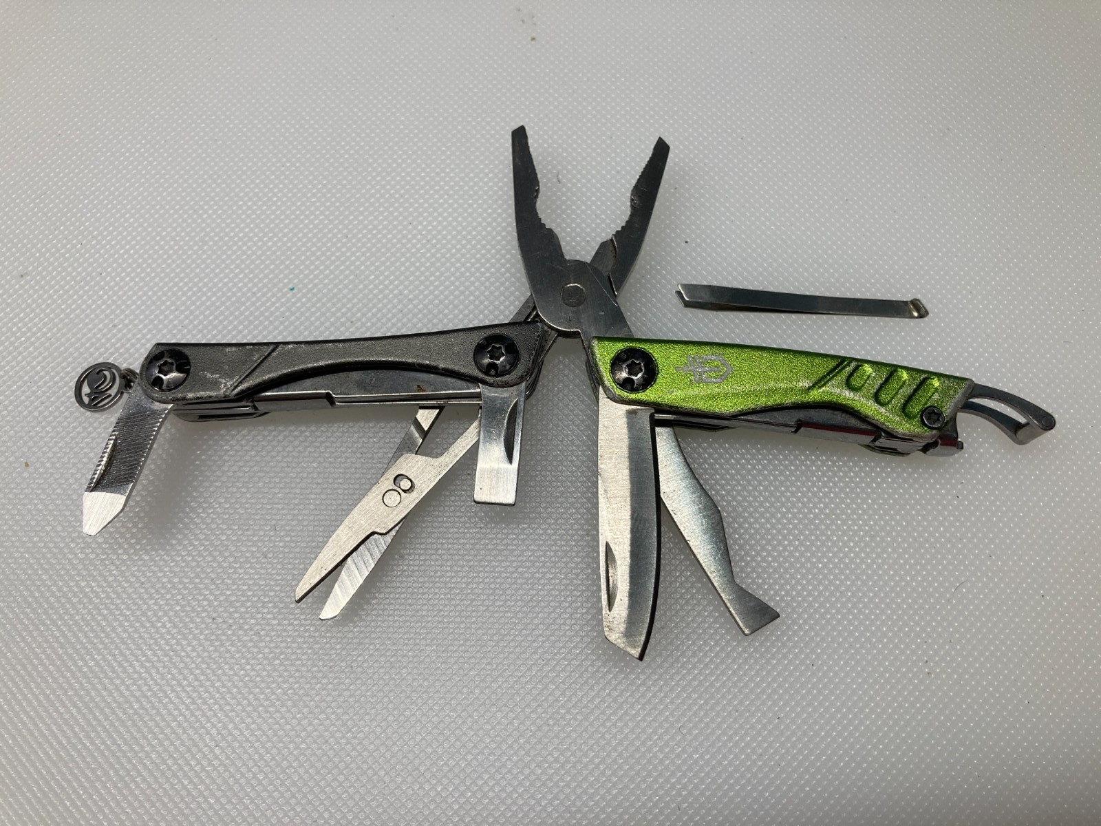 Gerber Dime Mini Multi-Tool, Knife, Pliers, Scissors, Green (C)