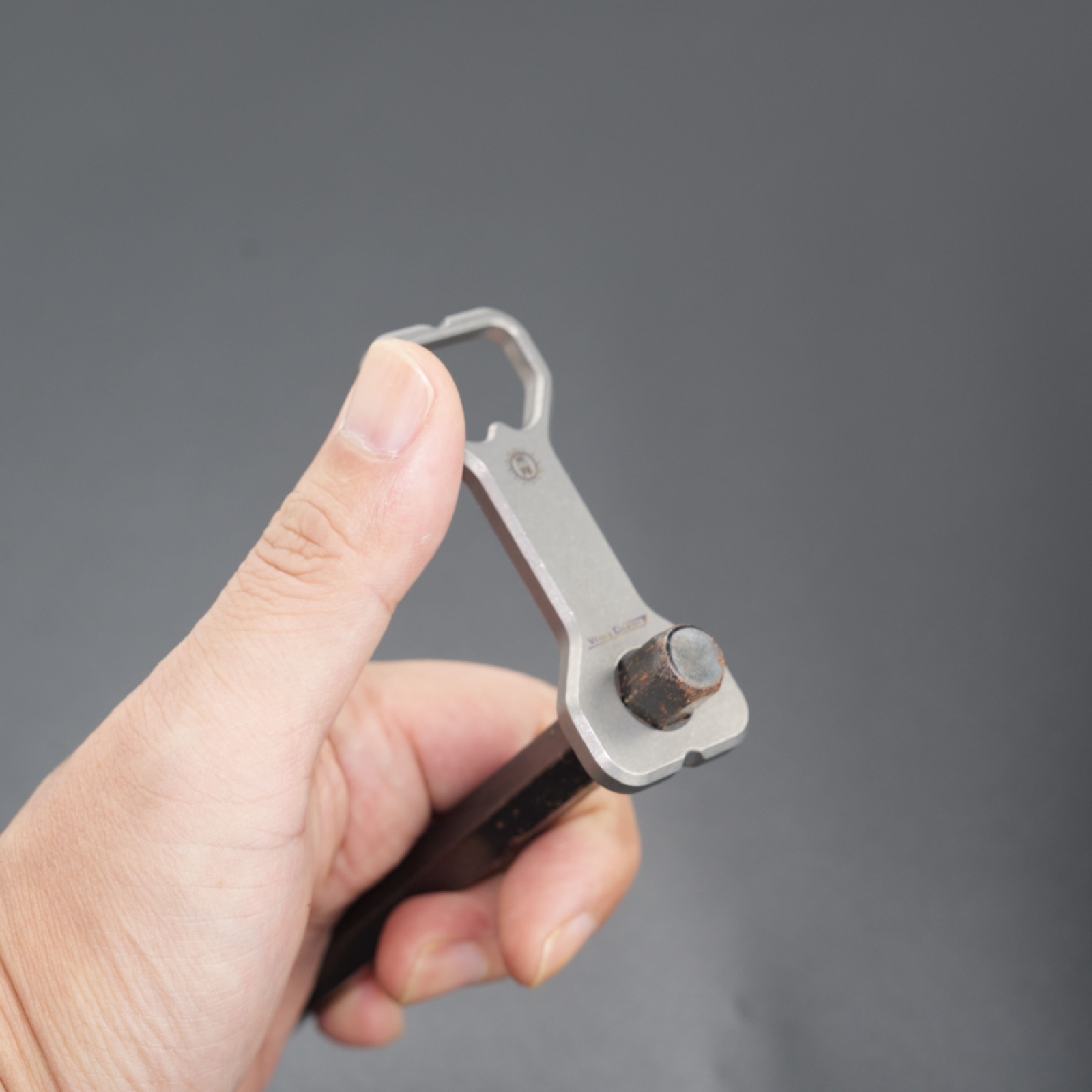 Titanium Alloy Tool Outdoor Creative Convenient Bottle Opener EDC Multi-Tools