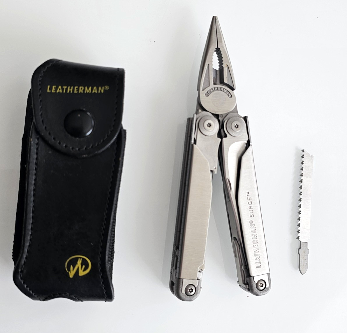 Leatherman Surge Multitool Pocket Knife in Original Leather Sheath Sheath Mint 1st