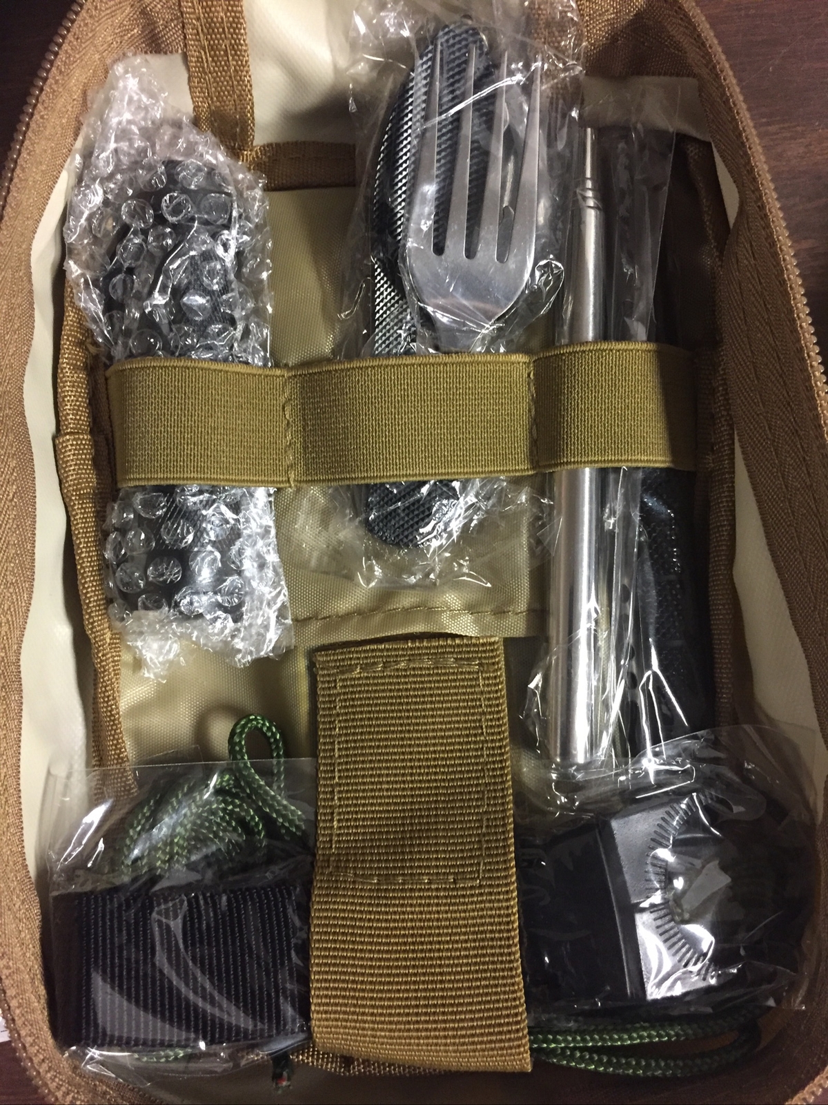 Emergency Survival Kit Professional Survival Gear Tool First Aid Aokiwo 200 Pcs