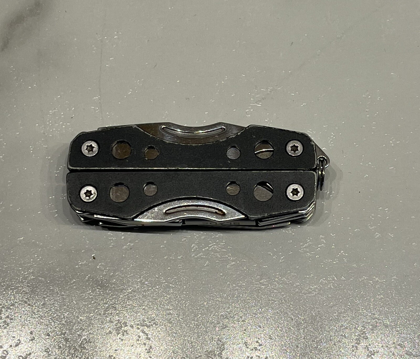 Gerber Clutch Gray Mini Multi Tool Needle nose Plier Wire Cutter Knife File
