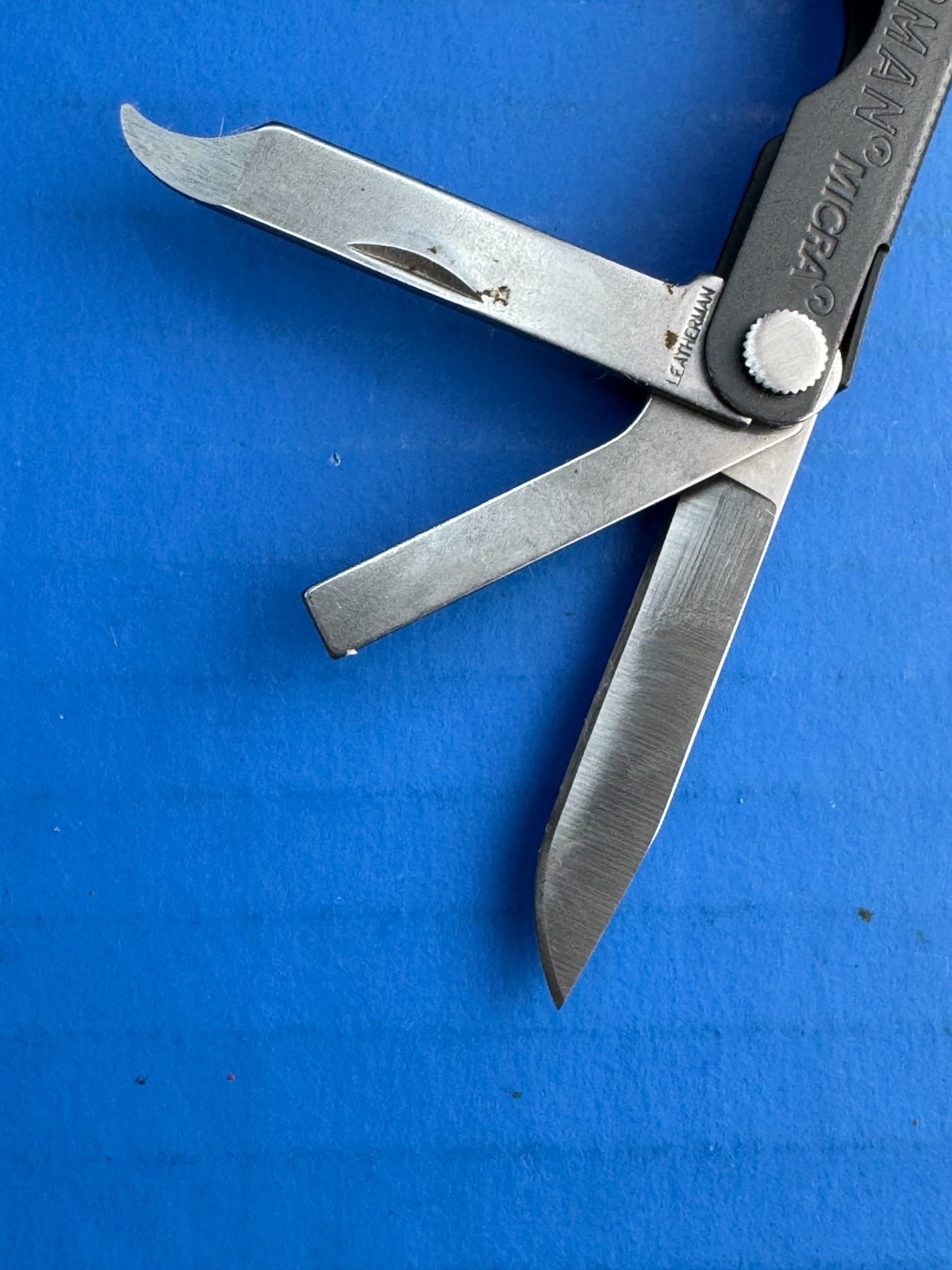 Leatherman Micra 10 in 1 Multitool Anodized Aluminum – Jet Black