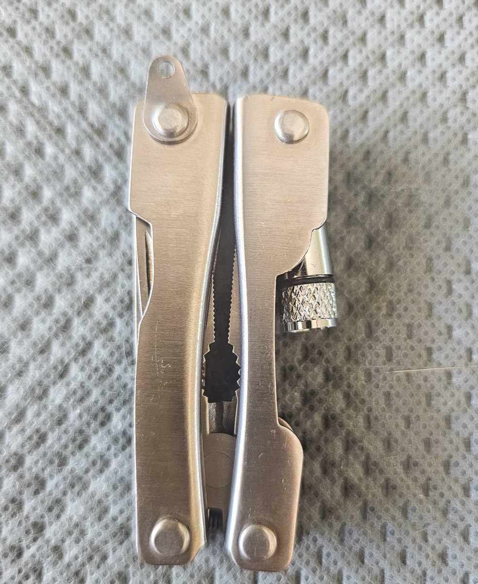 Stainless Steel Multi-Tool Pocket Knife Pliers Saw Screwdrivers w/ Sheath