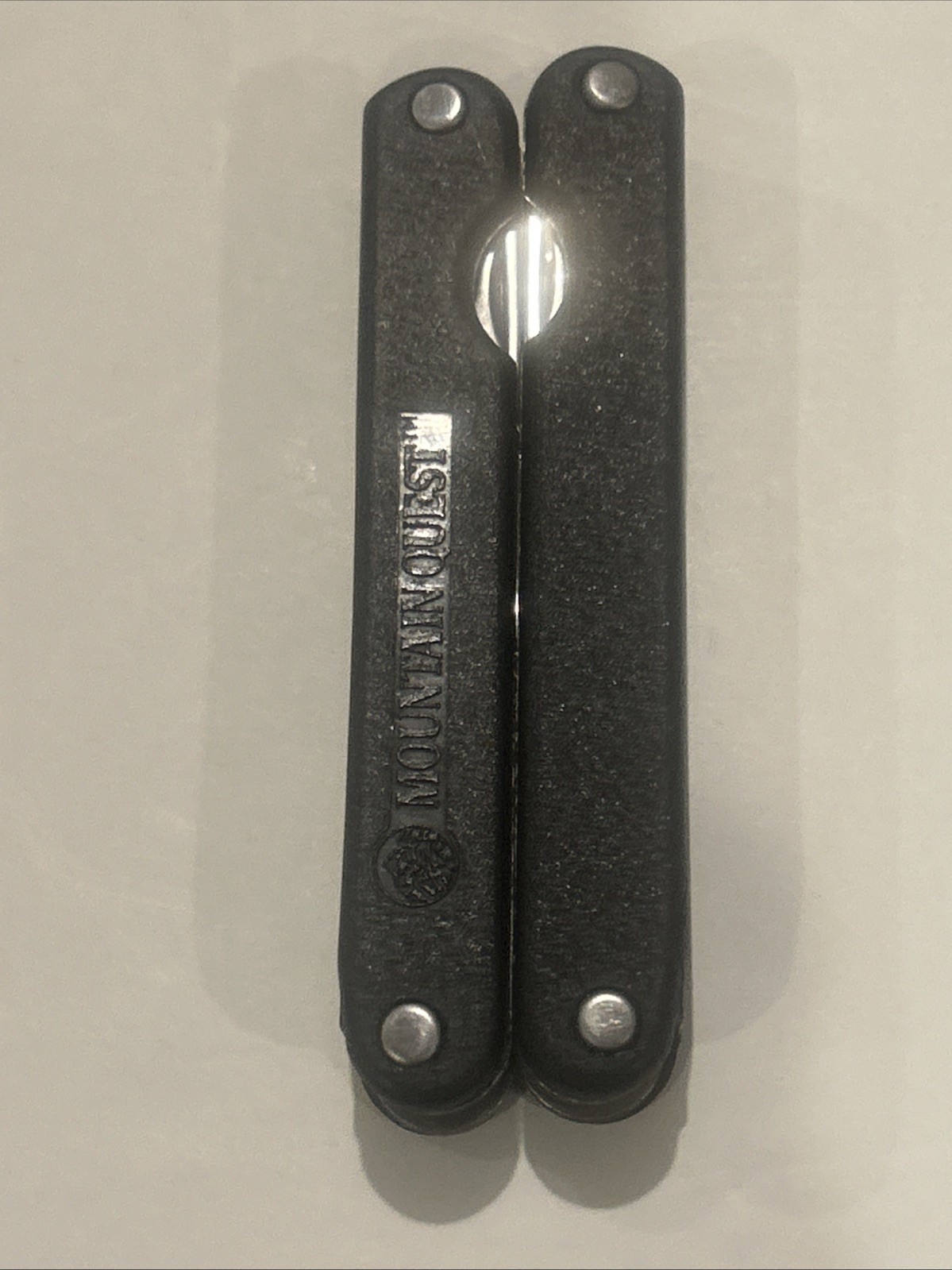 Multi-Tool Multitool Mountain Quest (9-in 1) Black