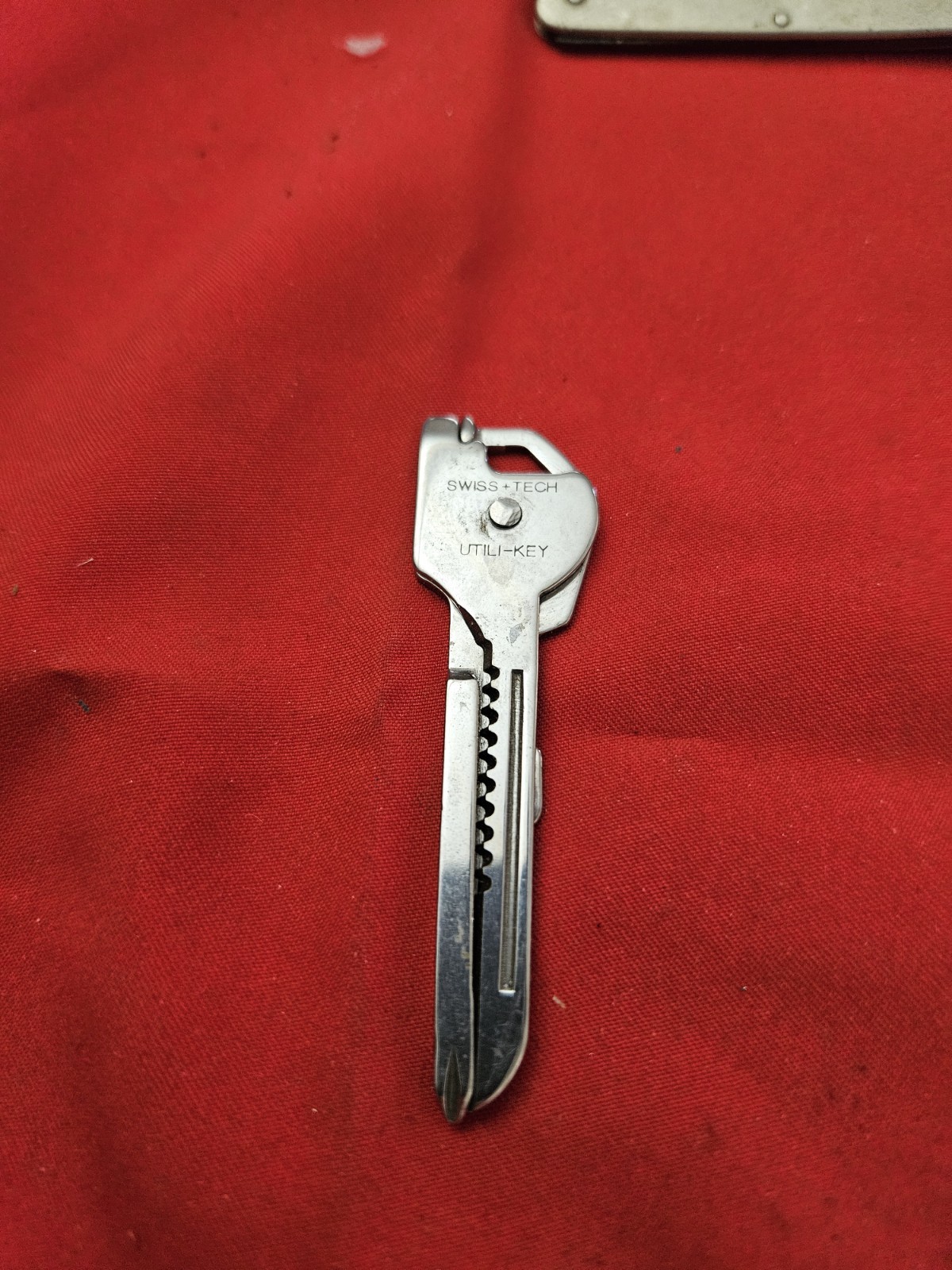 Vtg Swiss Tech Utili Key