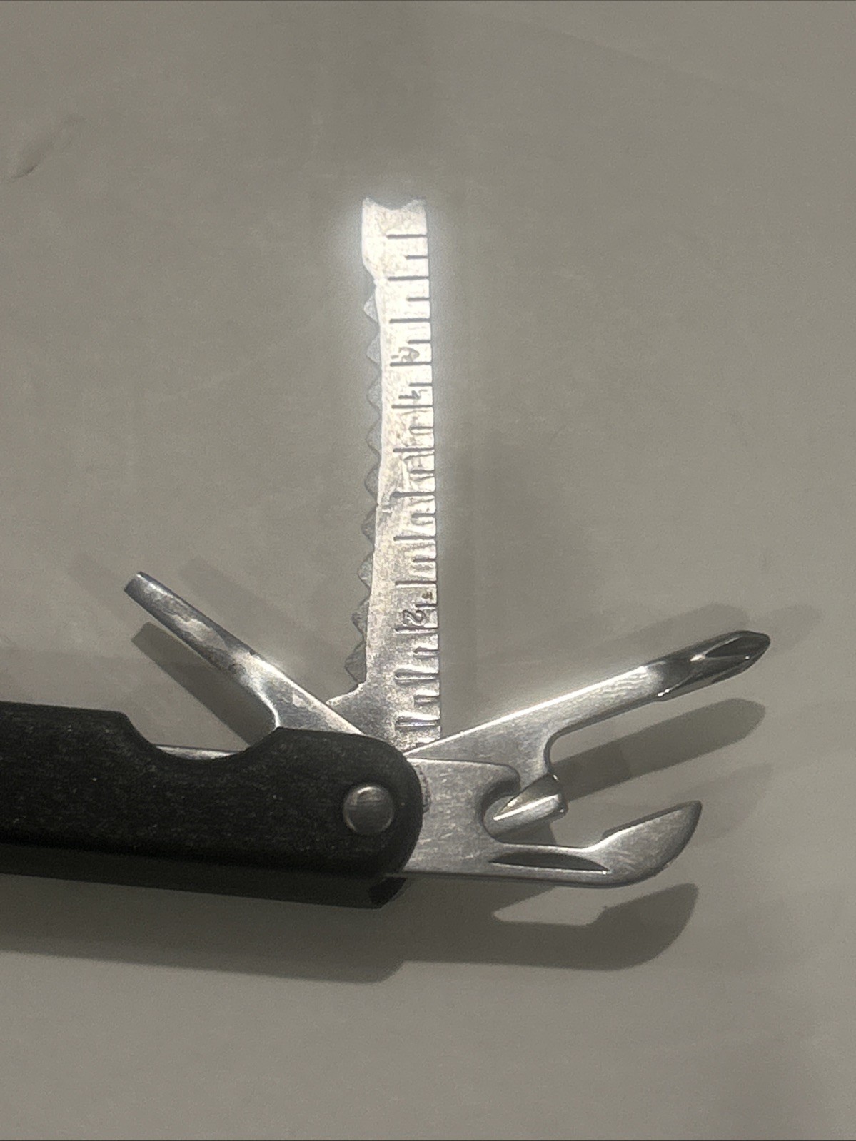Multi-Tool Multitool Mountain Quest (9-in 1) Black