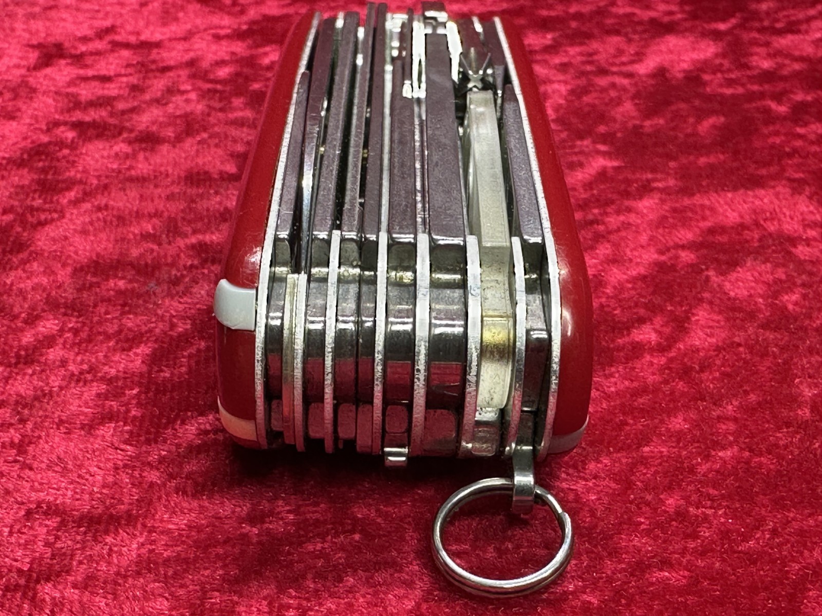 Victorinox SwissChamp Red Swiss Army Knife 91mm 33 Function 22 Tool 8 Layer(683)
