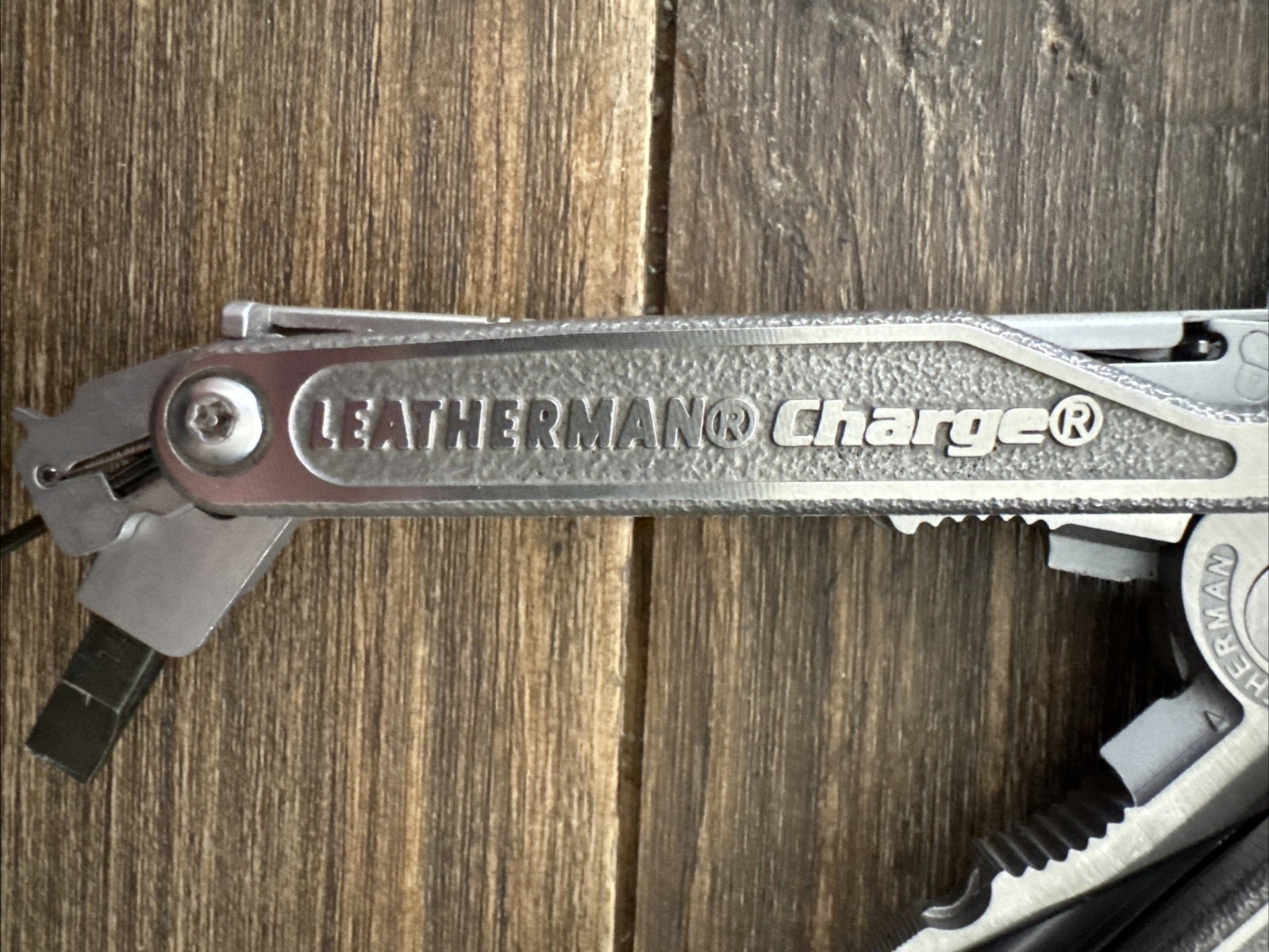Leatherman Charge XTi Multi Tool Leather Sheath Bits Pocket Clip Ring USA 154cm