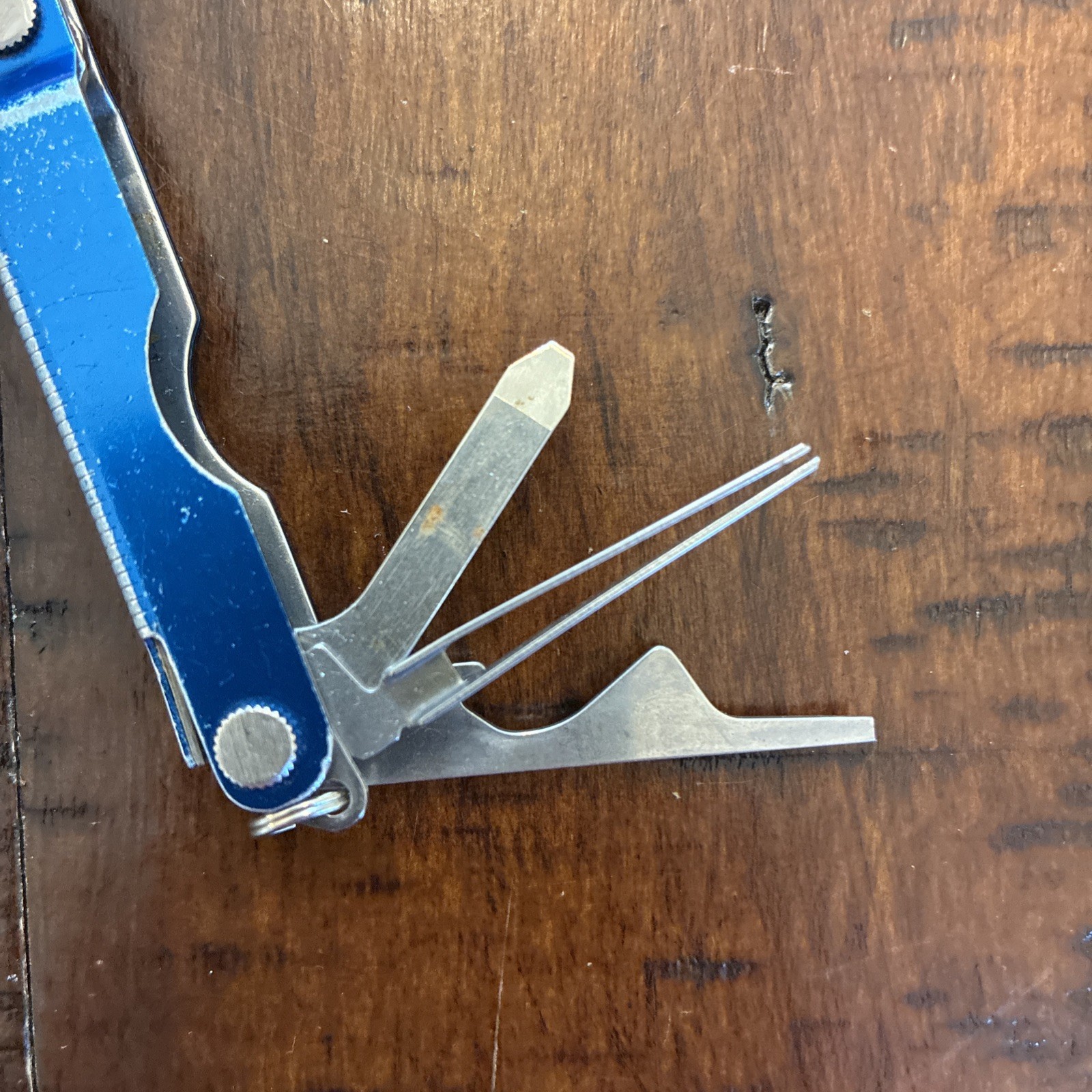 Leatherman Micra Multi-Tool, Knife, Scissors, Key Ring, Blue Nice Cond 04/13